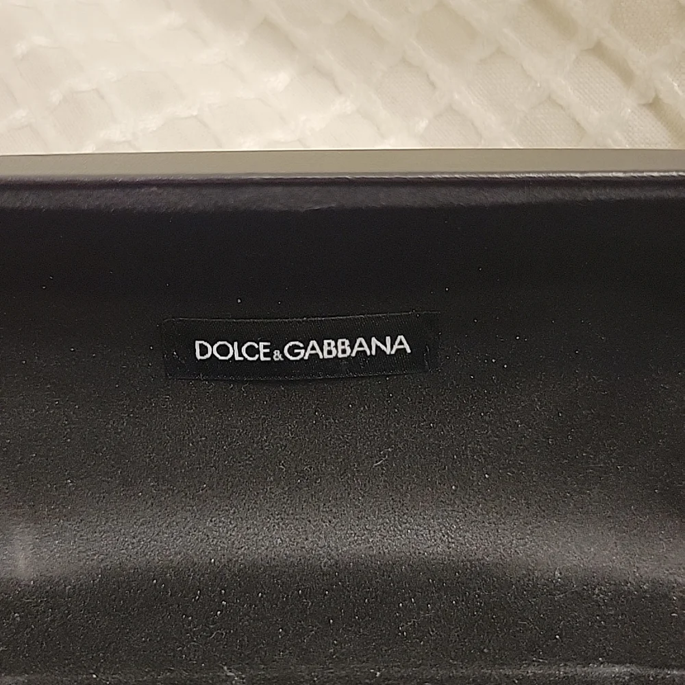 Dolce & Gabbana sunglasses - Picture 12 of 13